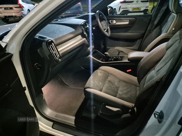 Used Volvo XC40 2025 for sale - 76667542: Photo 9