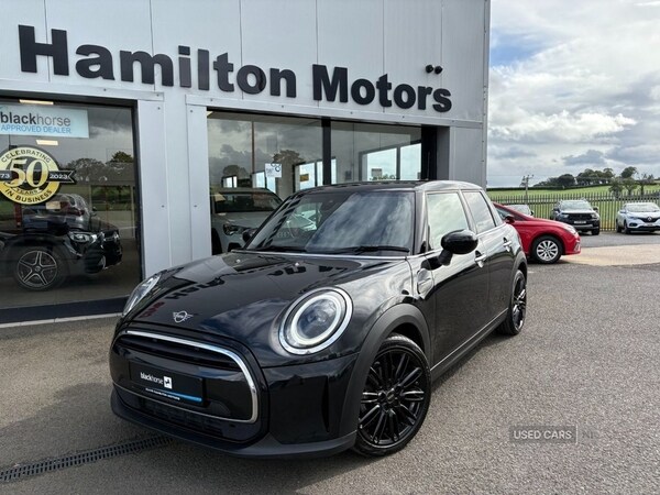 Used MINI Hatch 2024 for sale - 75721351: Photo 1