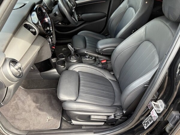 Used MINI Hatch 2024 for sale - 75721351: Photo 9