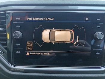 Used Volkswagen T-Roc 2022 for sale - 77268566: Photo