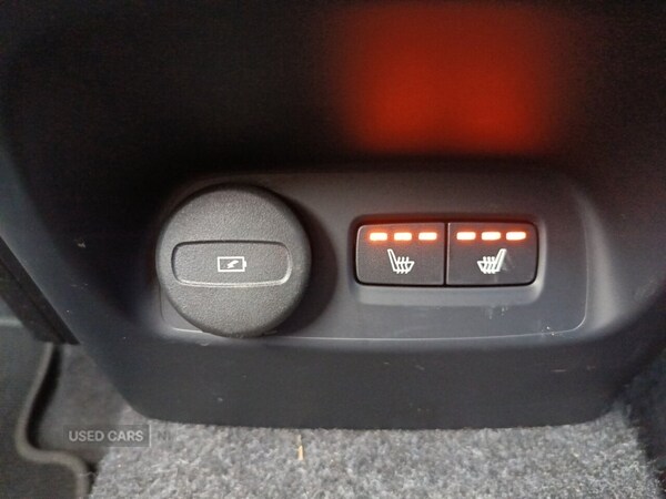 Used Volvo XC40 2025 for sale - 77634325: Photo 4