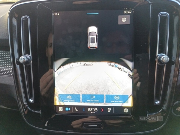 Used Volvo XC40 2025 for sale - 76593117: Photo 2