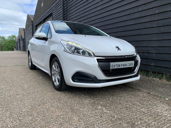 Used Peugeot 208 2017 for sale - 75406458: Photo 12