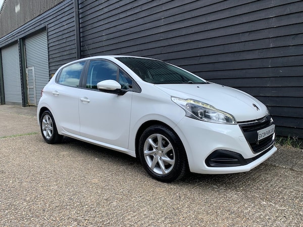 Used Peugeot 208 2017 for sale - 75406458: Photo 13