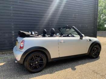 Used MINI Convertible 2015 for sale - 75406456: Photo