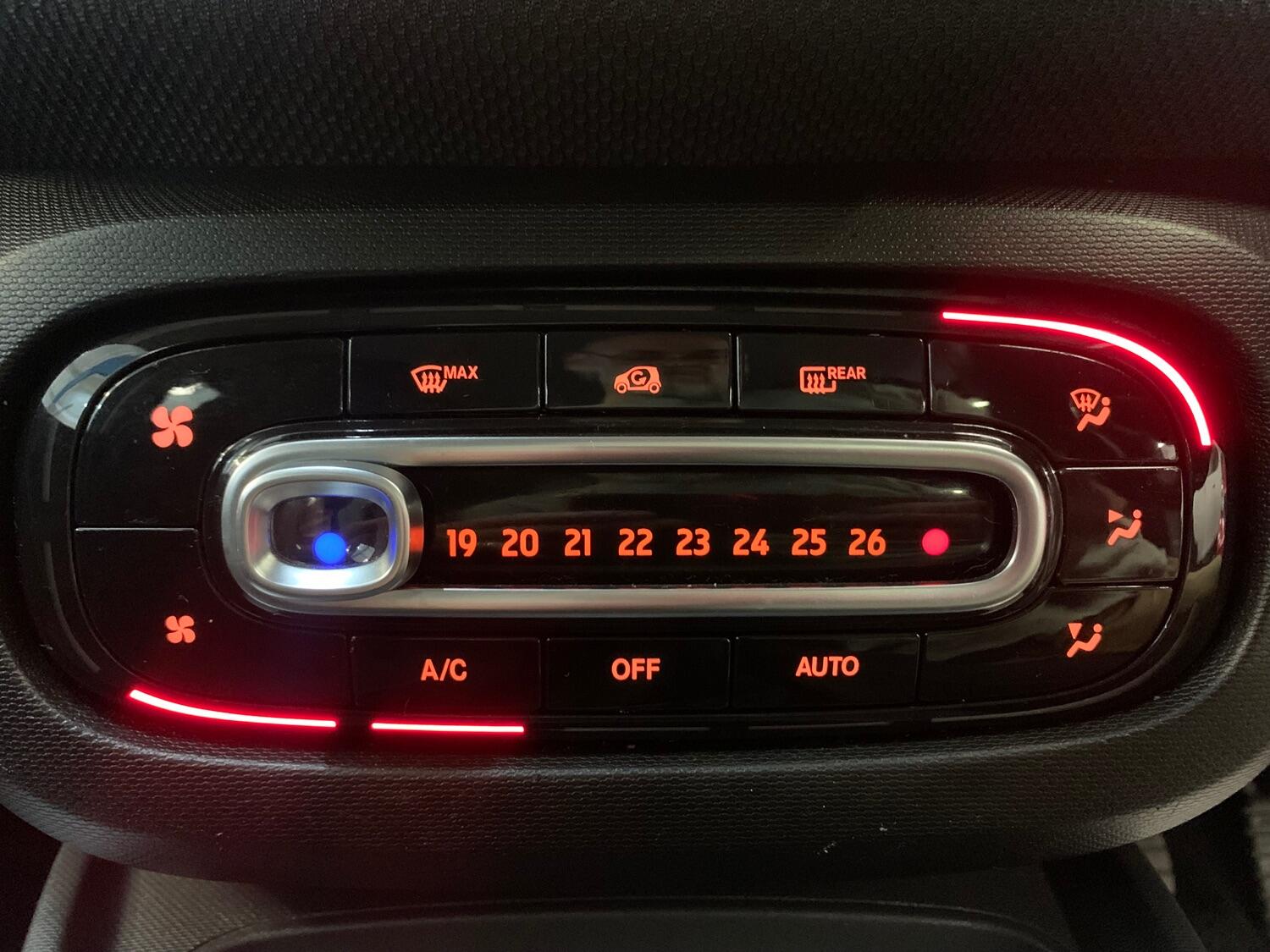 Used smart forfour 2019 for sale - 76793620: Photo 21