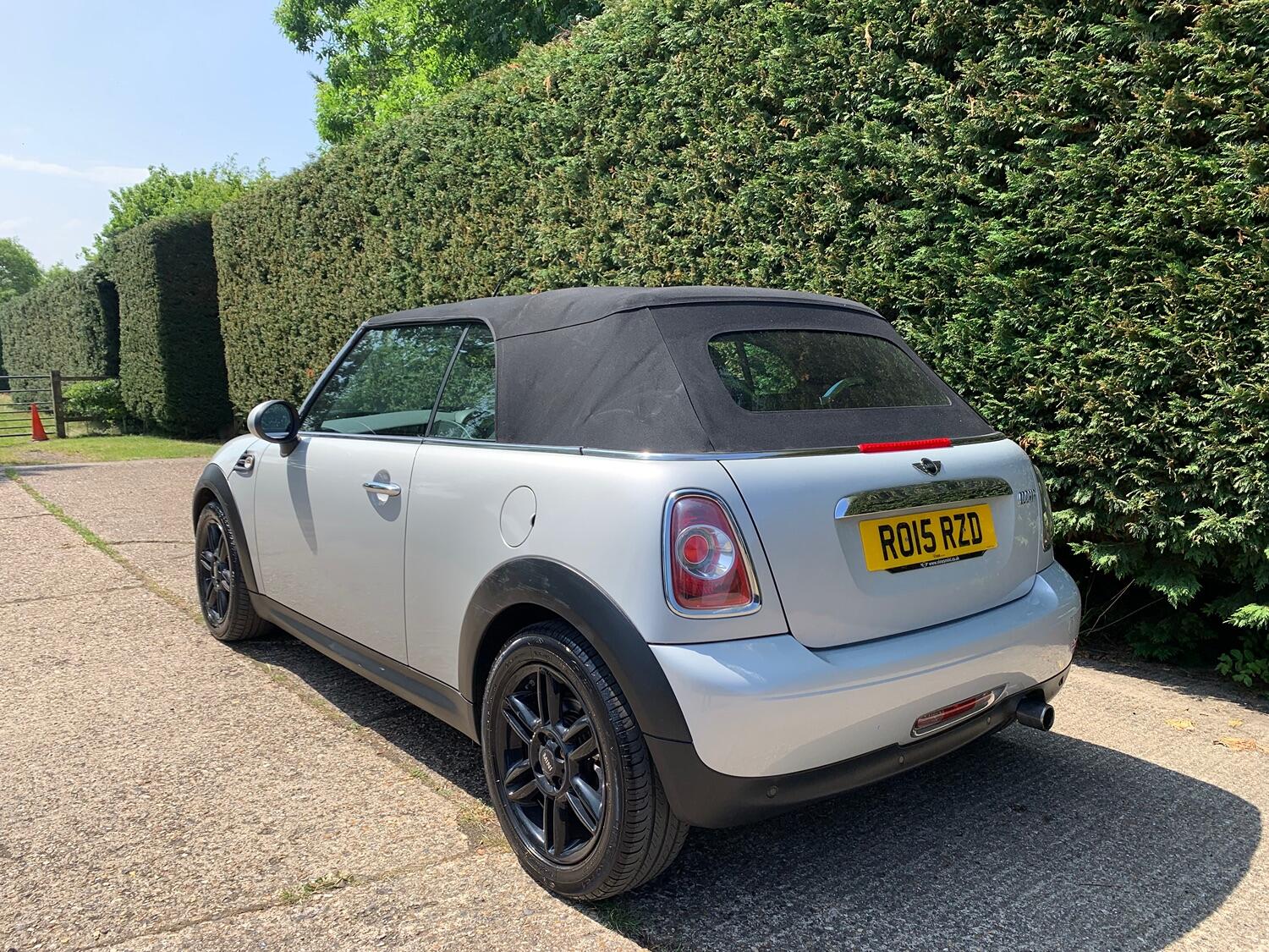 Used MINI Convertible 2015 for sale - 76793621: Photo 16