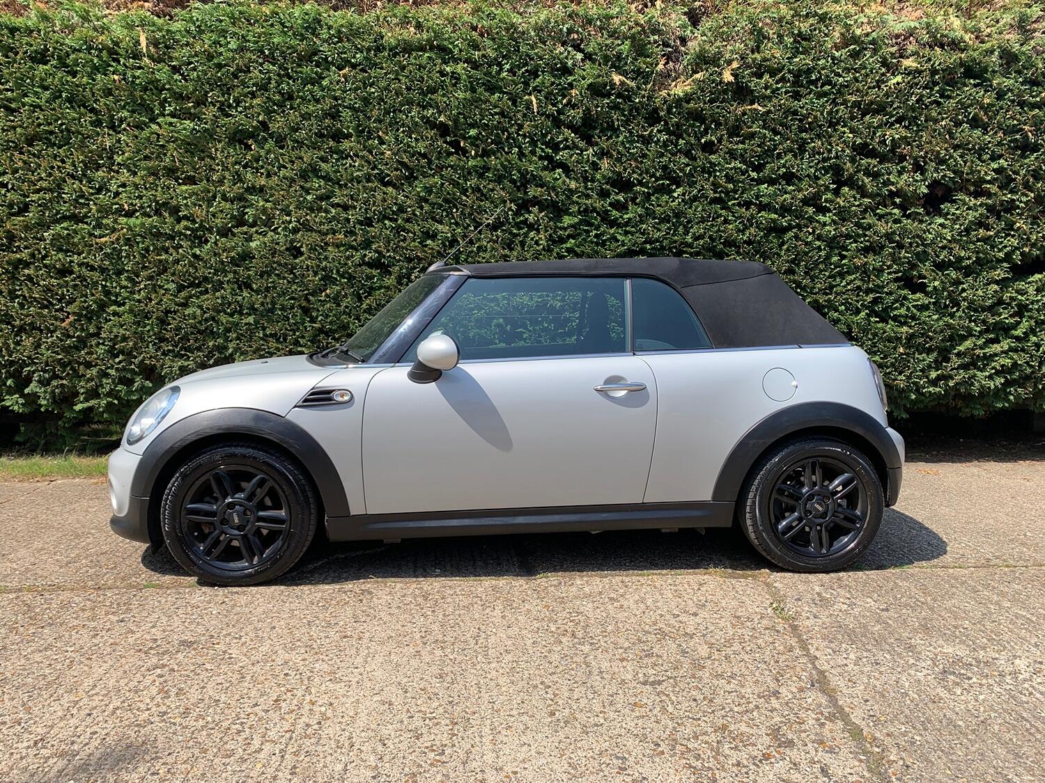 Used MINI Convertible 2015 for sale - 76793621: Photo 18