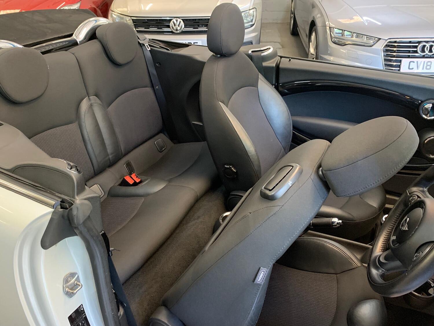 Used MINI Convertible 2015 for sale - 76793621: Photo 25