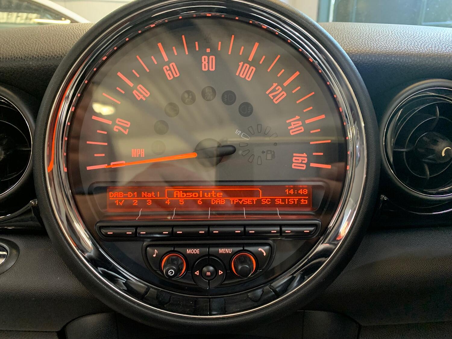 Used MINI Convertible 2015 for sale - 76793621: Photo 31