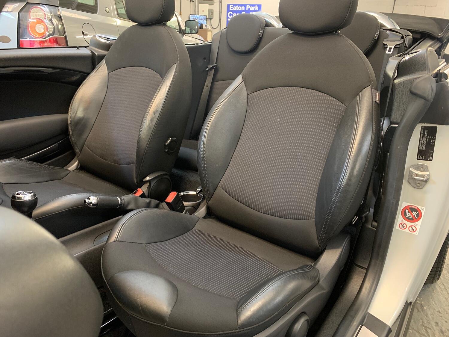 Used MINI Convertible 2015 for sale - 76793621: Photo 32