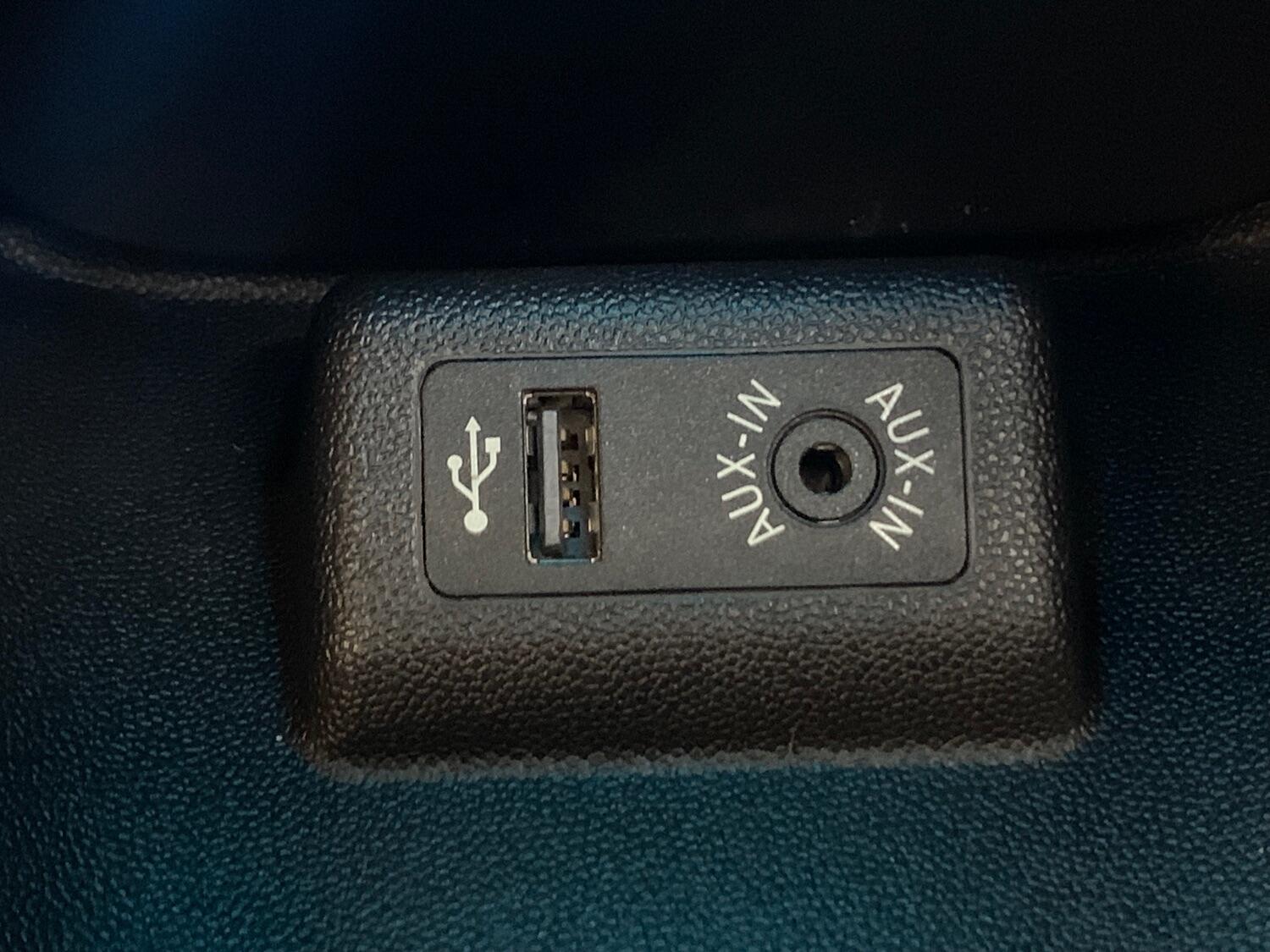 Used MINI Convertible 2015 for sale - 76793621: Photo 33