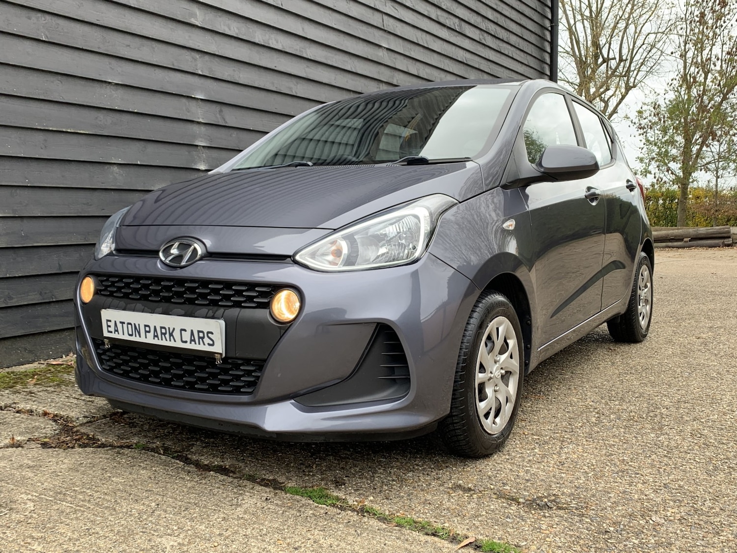 Used Hyundai i10 2018 for sale - 76246147: Photo 1