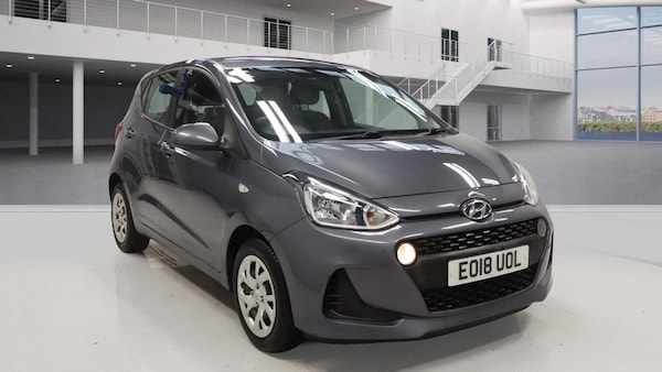Used Hyundai i10 2018 for sale - 76246147: Photo 1