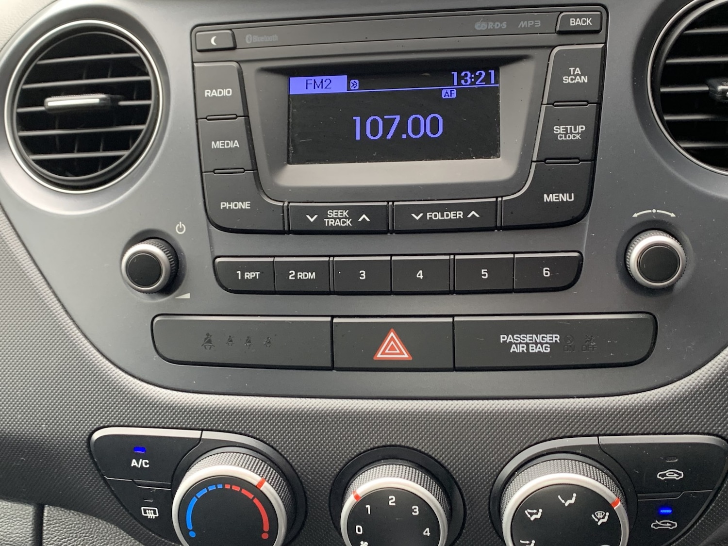 Used Hyundai i10 2018 for sale - 76246147: Photo 28