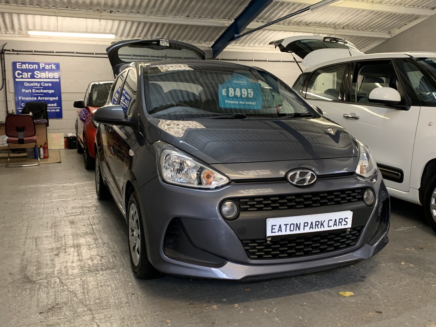 Used Hyundai i10 2018 for sale - 76246147: Photo 33