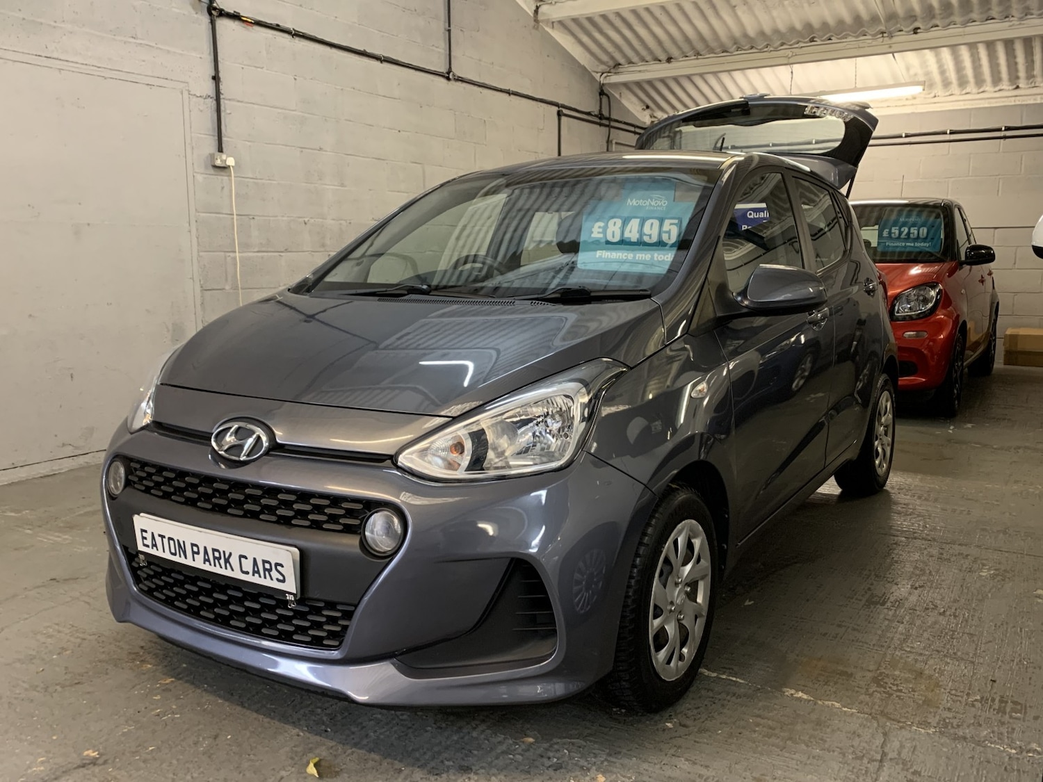 Used Hyundai i10 2018 for sale - 76246147: Photo 36