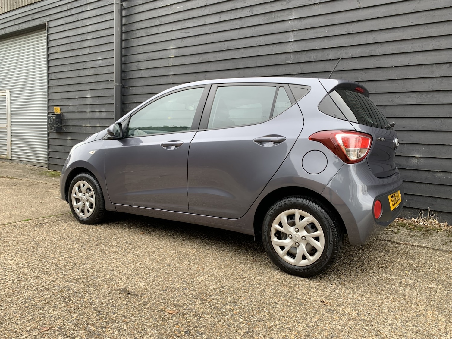 Used Hyundai i10 2018 for sale - 76246147: Photo 5
