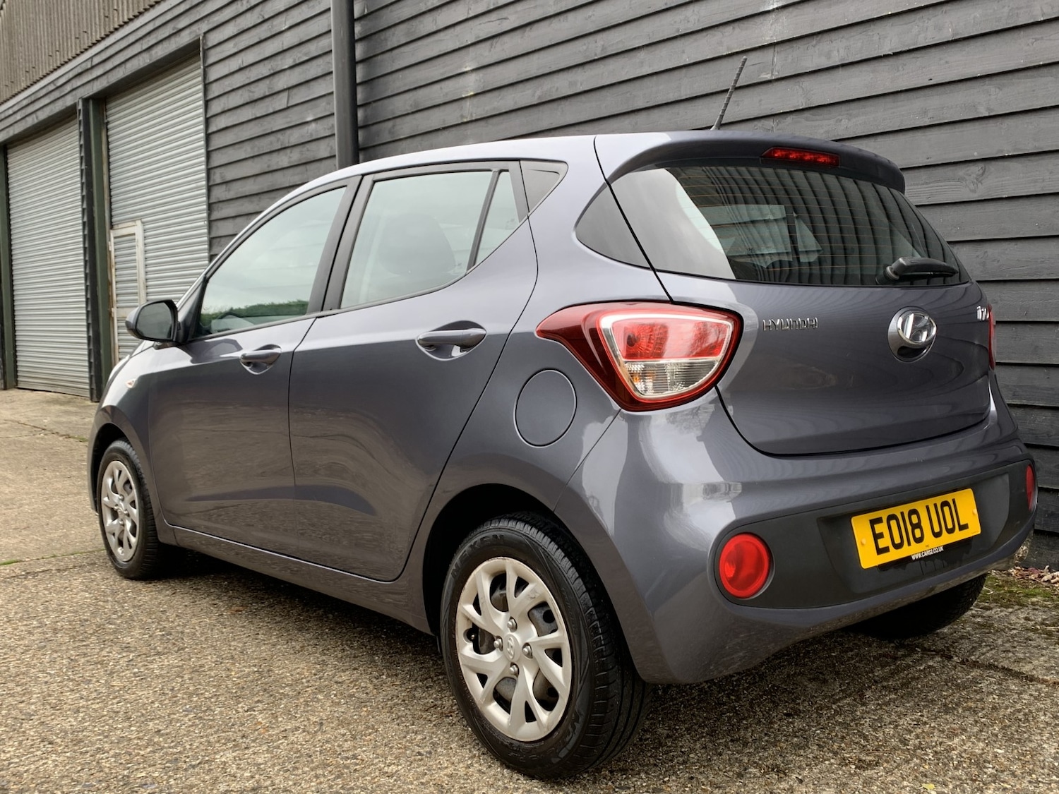 Used Hyundai i10 2018 for sale - 76246147: Photo 6