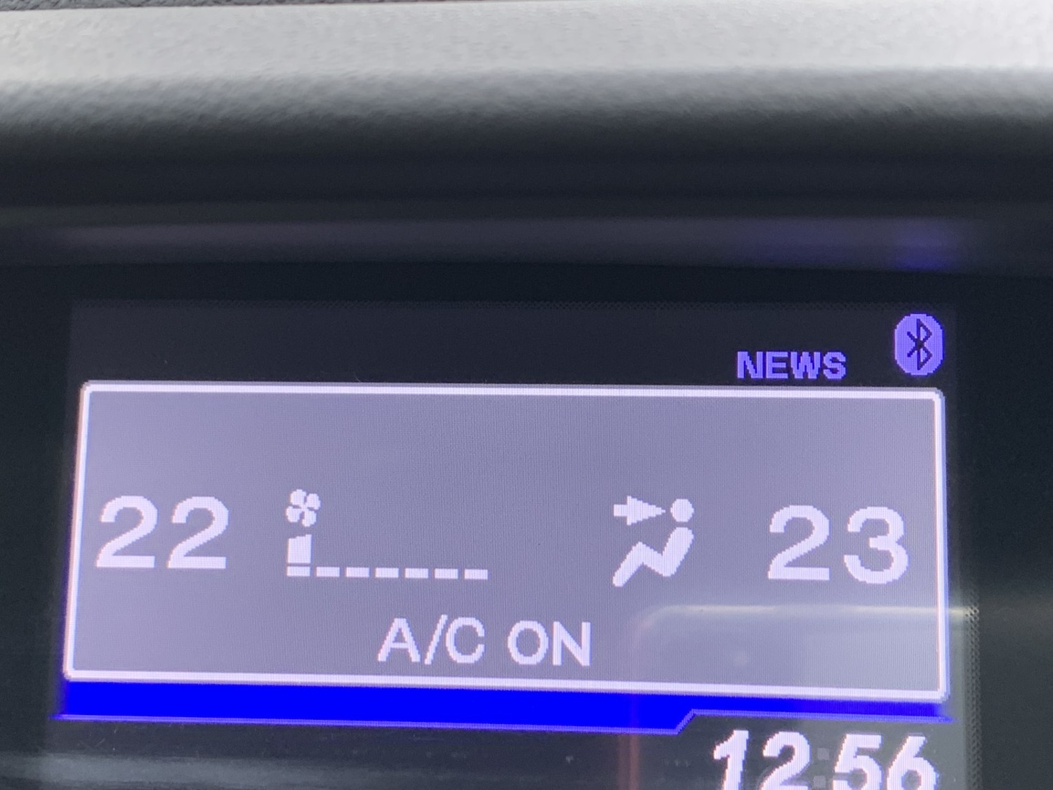 Used Honda CR-V 2015 for sale - 77522078: Photo 40