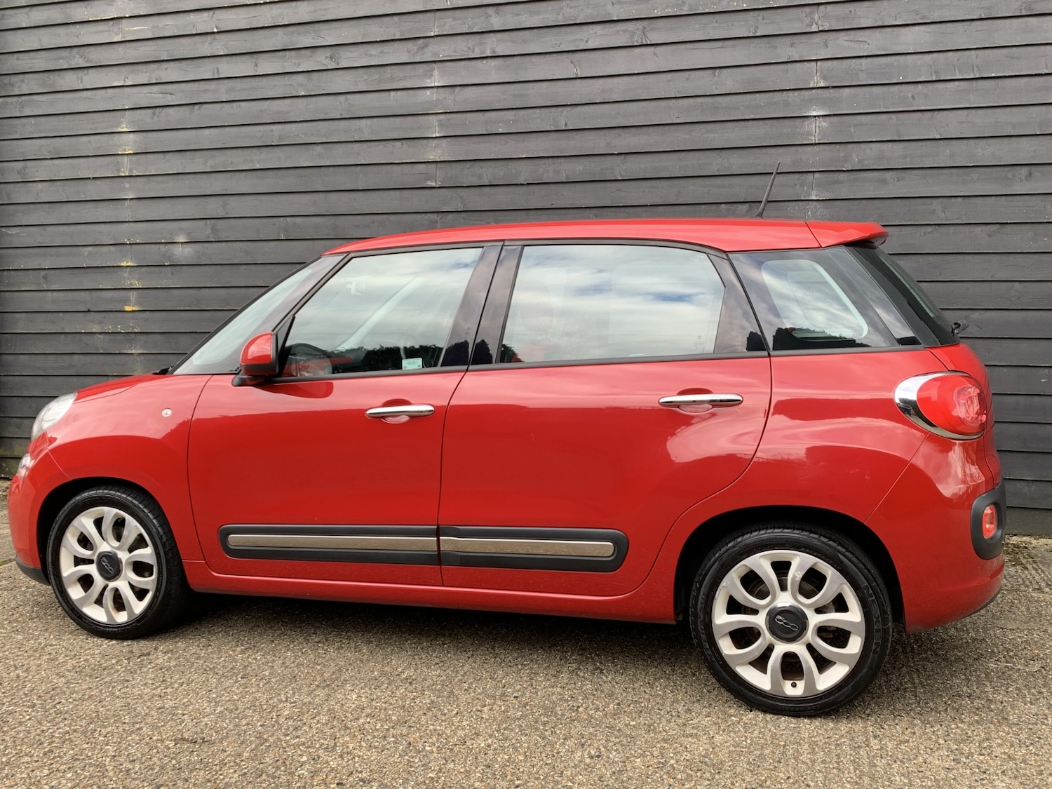 Used Fiat 500L 2014 for sale - 78084534: Photo 17