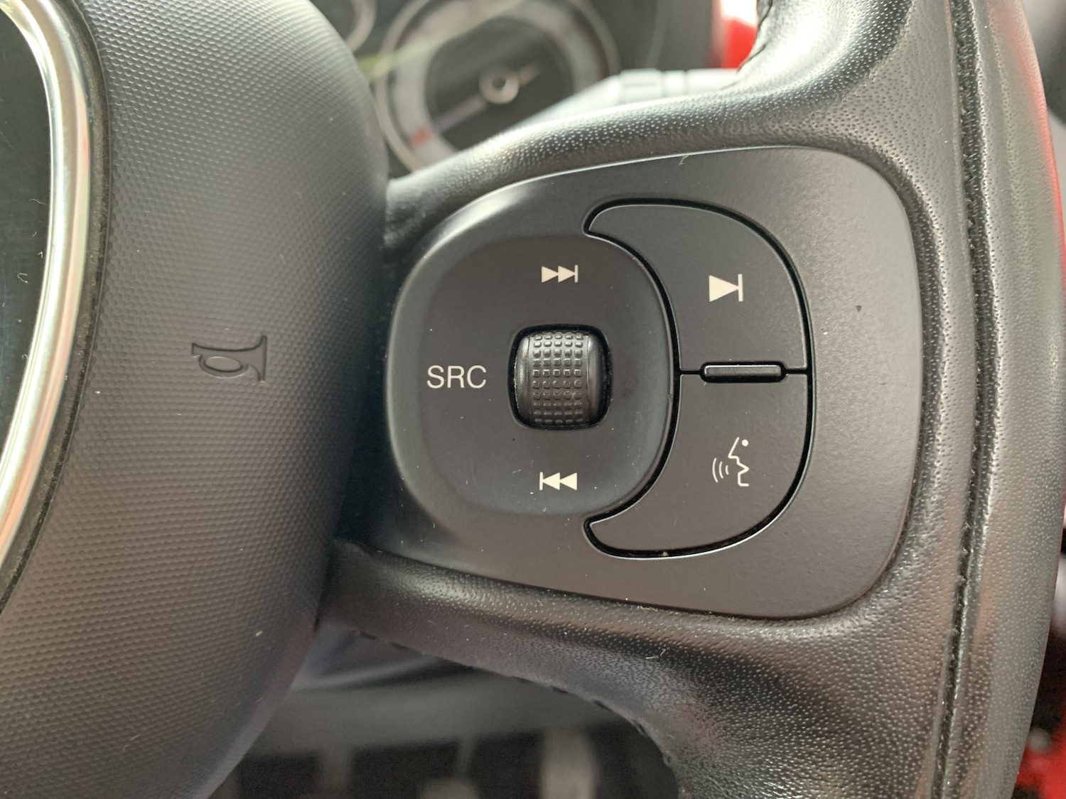 Used Fiat 500L 2014 for sale - 78084534: Photo 32