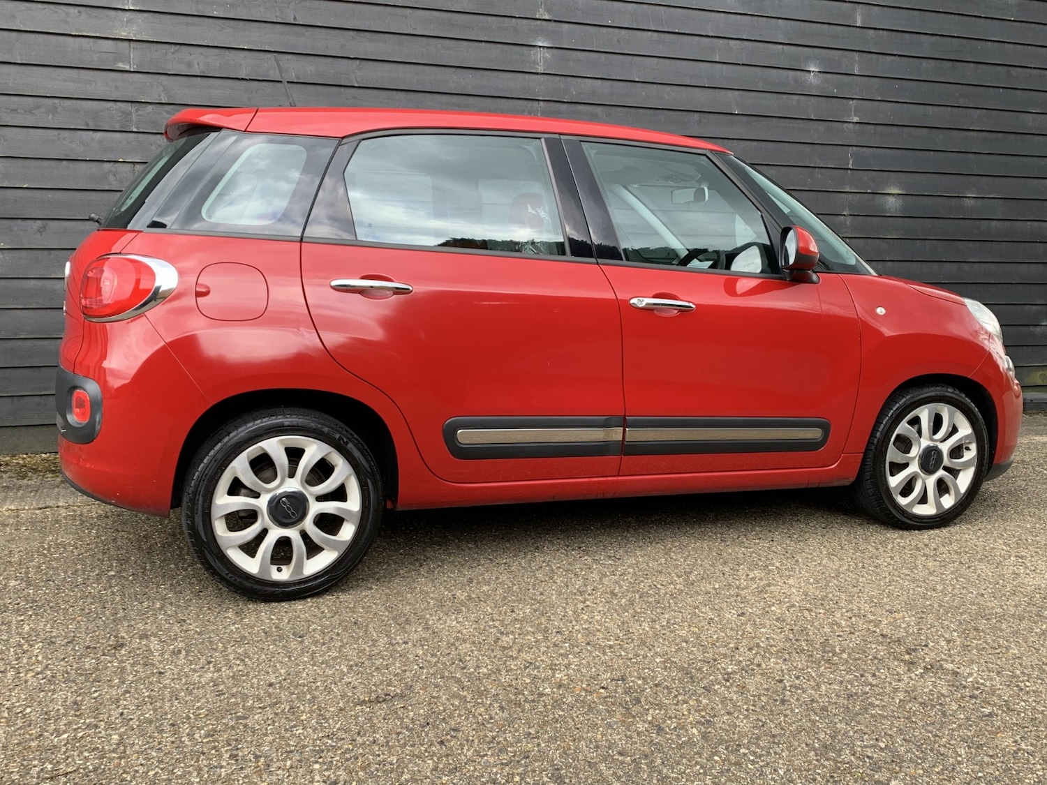 Used Fiat 500L 2014 for sale - 78084534: Photo 7