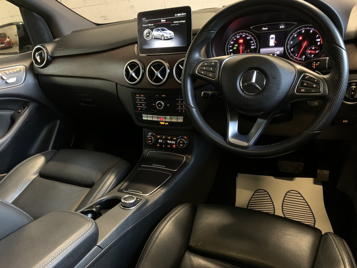 Used Mercedes-Benz B Class 2018 for sale - 77220525: Photo 32