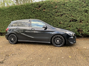 Used Mercedes-Benz B Class 2017 for sale - 76431002: Photo