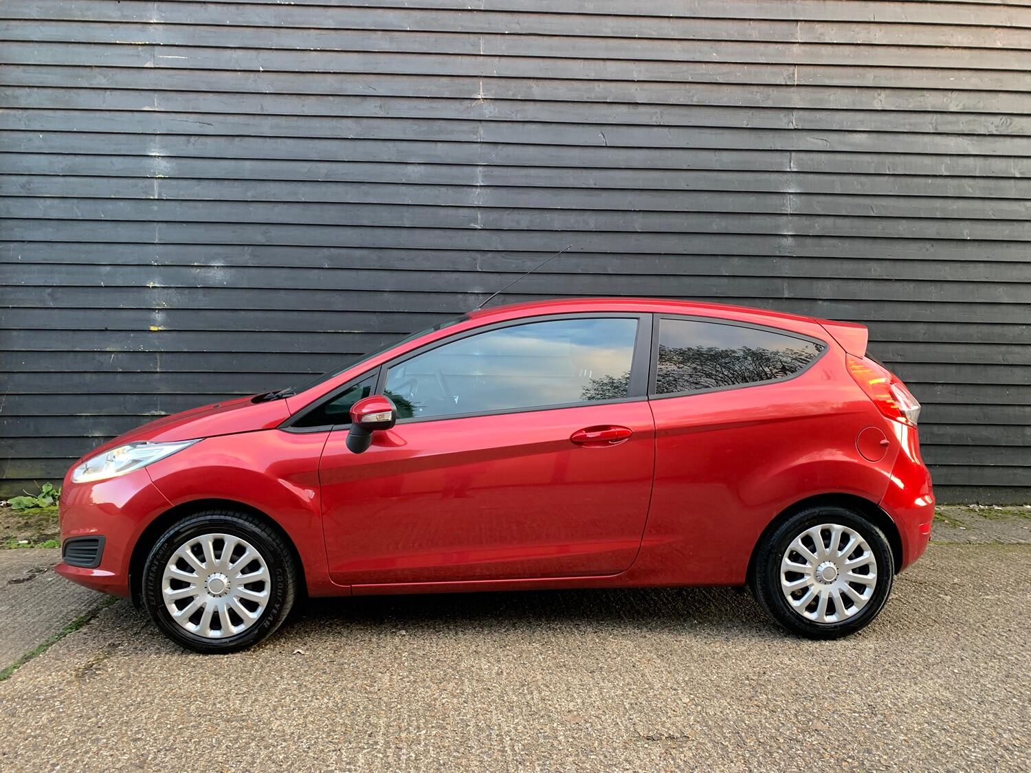 Used Ford Fiesta 2015 for sale - 76547874: Photo 10