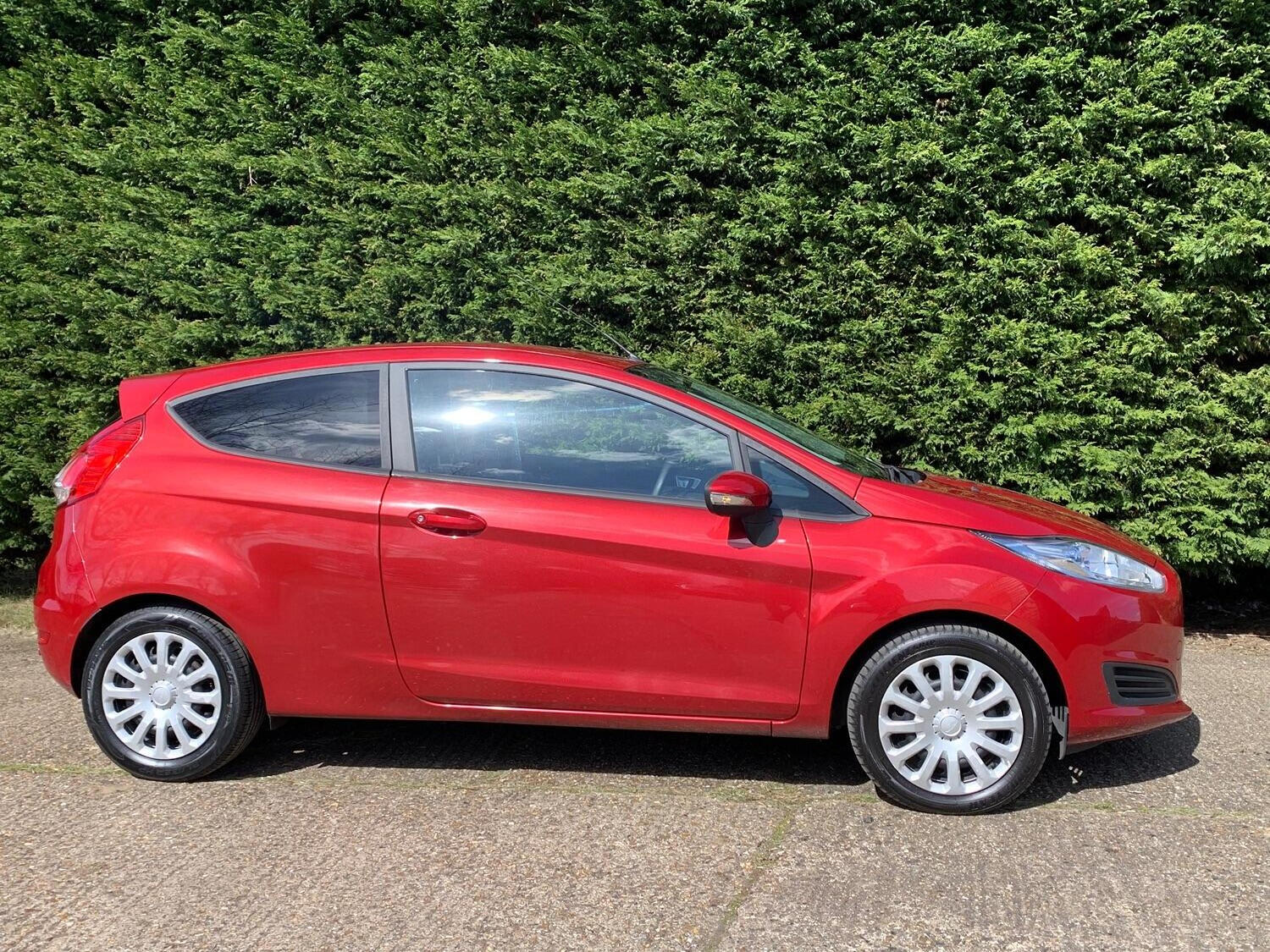 Used Ford Fiesta 2015 for sale - 76547874: Photo 19