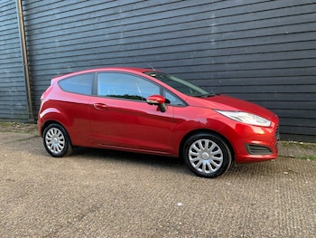 Used Ford Fiesta 2015 for sale - 76547874: Photo