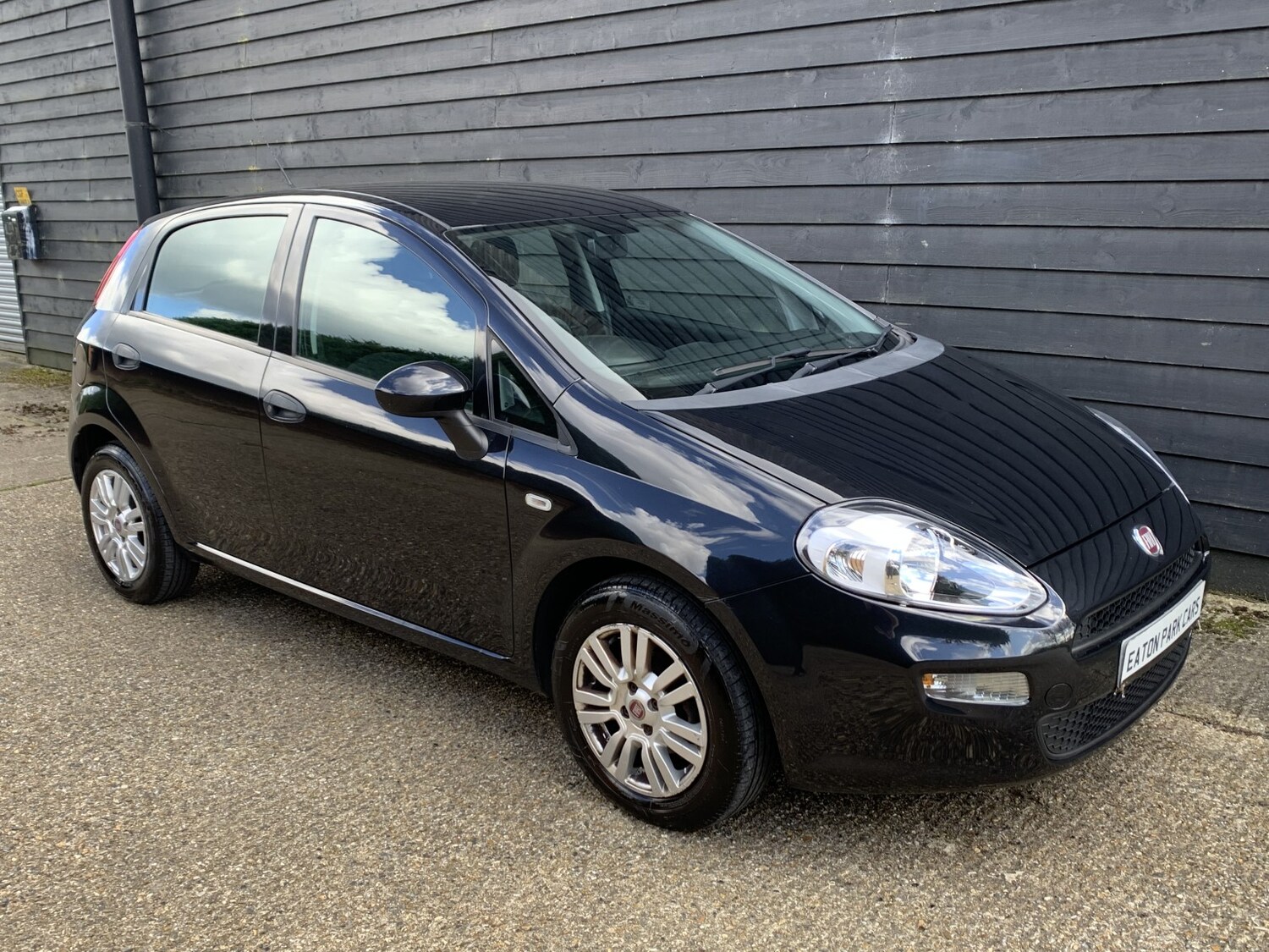 Used Fiat Punto 2017 for sale - 77906474: Photo 12