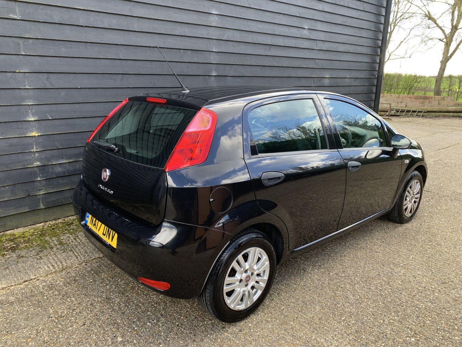 Used Fiat Punto 2017 for sale - 77906474: Photo 9