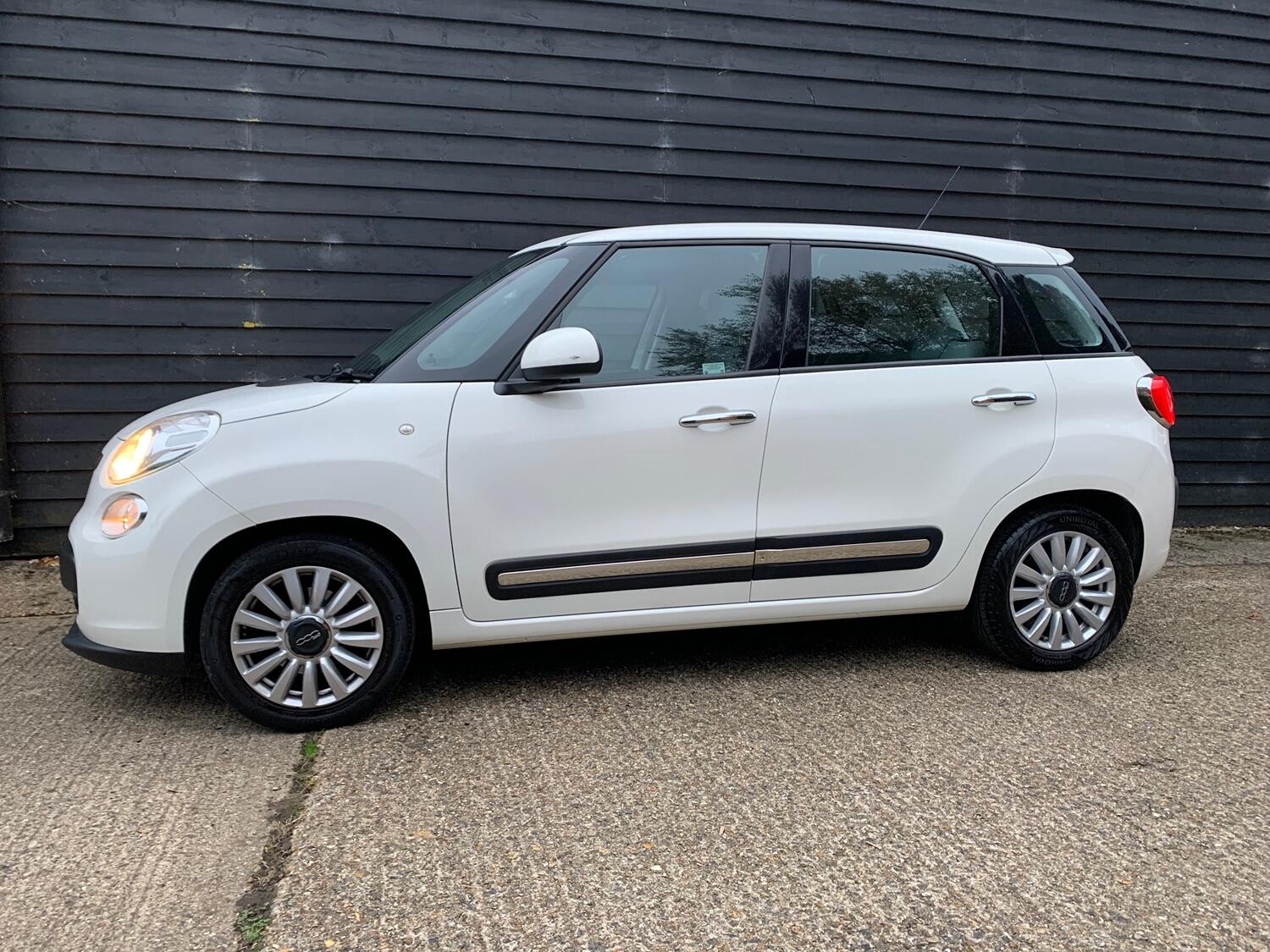 Used Fiat 500L 2016 for sale - 76257637: Photo 11
