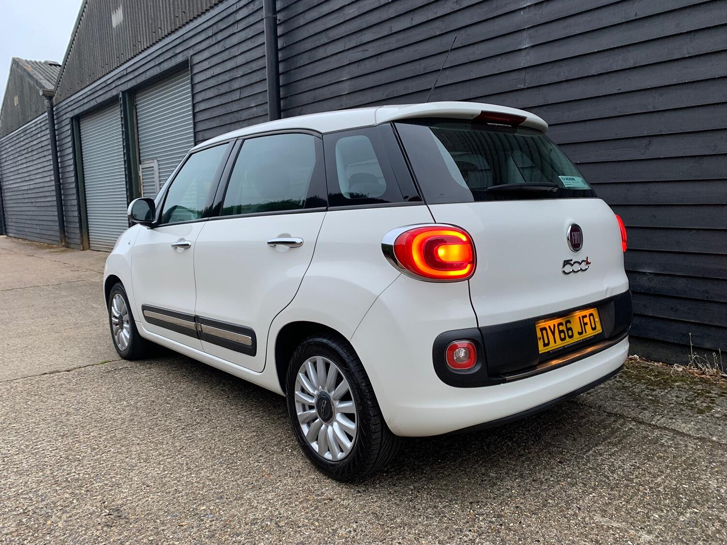 Used Fiat 500L 2016 for sale - 76257637: Photo 13