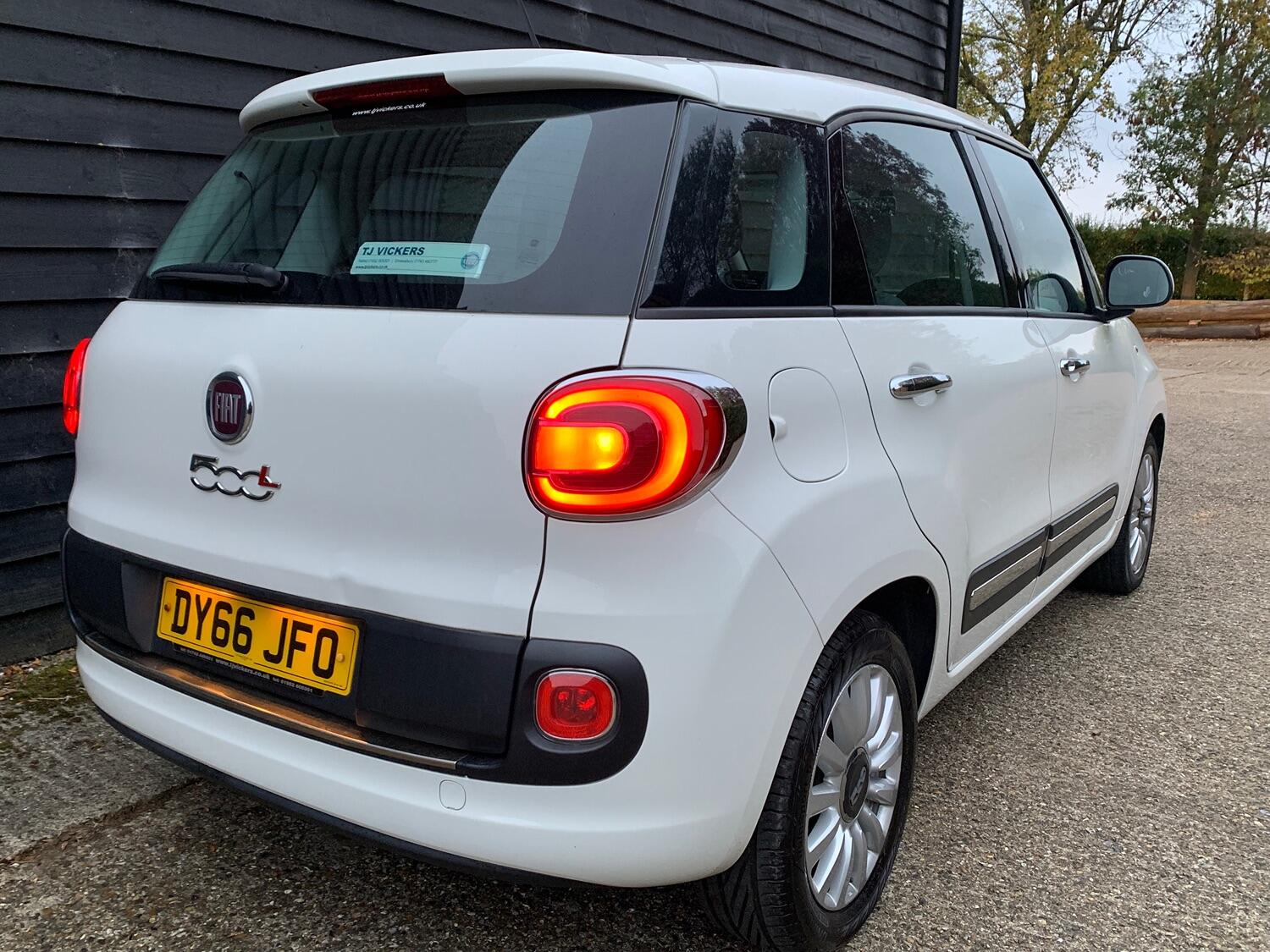 Used Fiat 500L 2016 for sale - 76257637: Photo 16