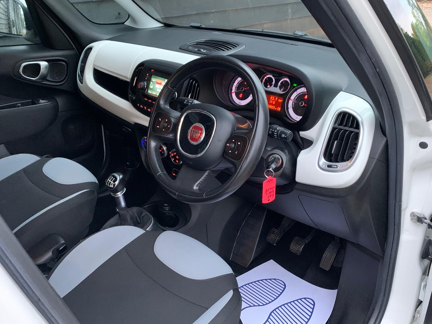 Used Fiat 500L 2016 for sale - 76257637: Photo 18