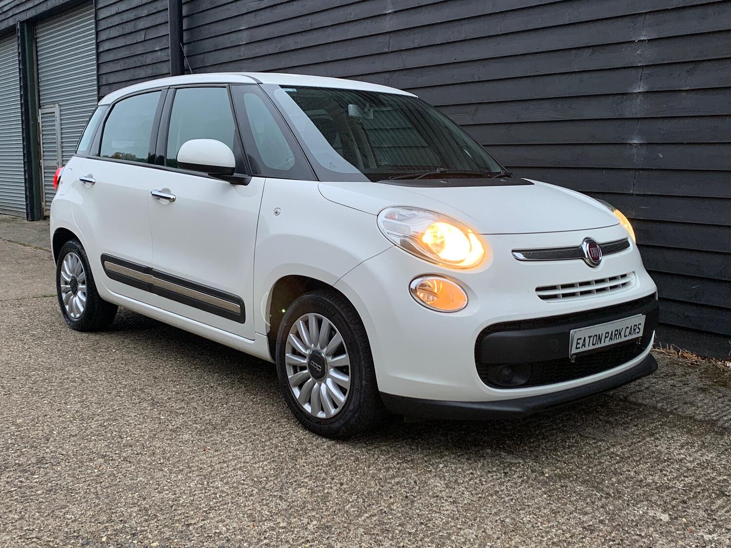 Used Fiat 500L 2016 for sale - 76257637: Photo 2