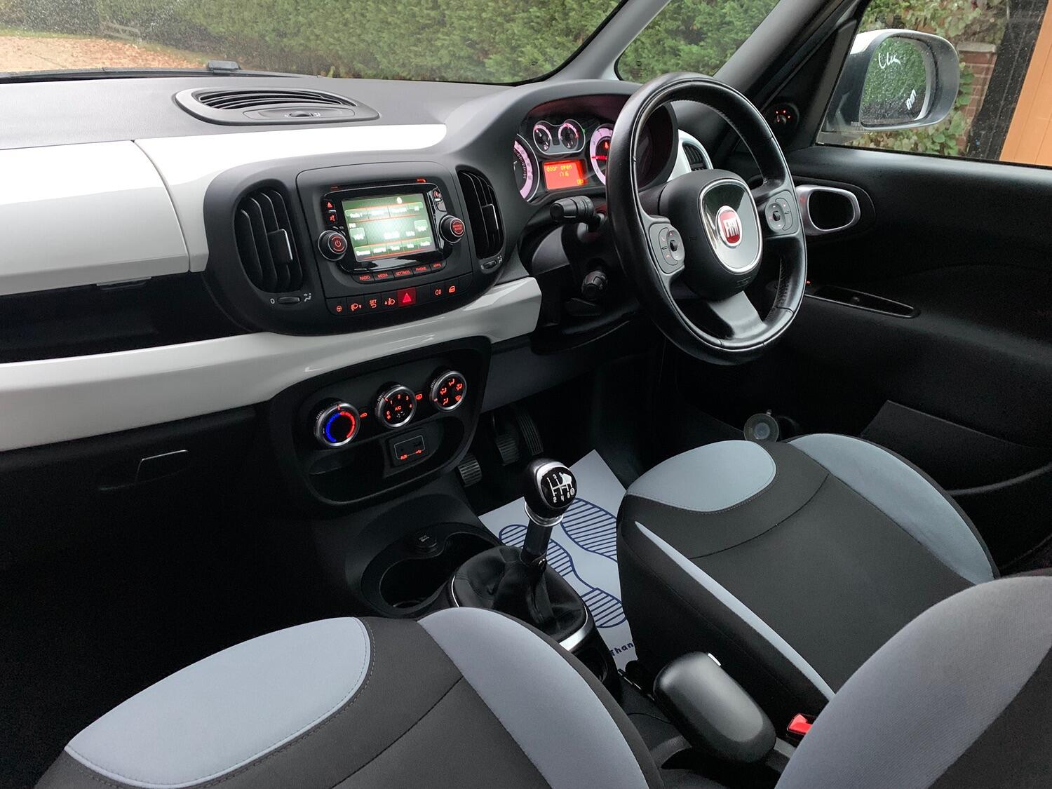 Used Fiat 500L 2016 for sale - 76257637: Photo 20