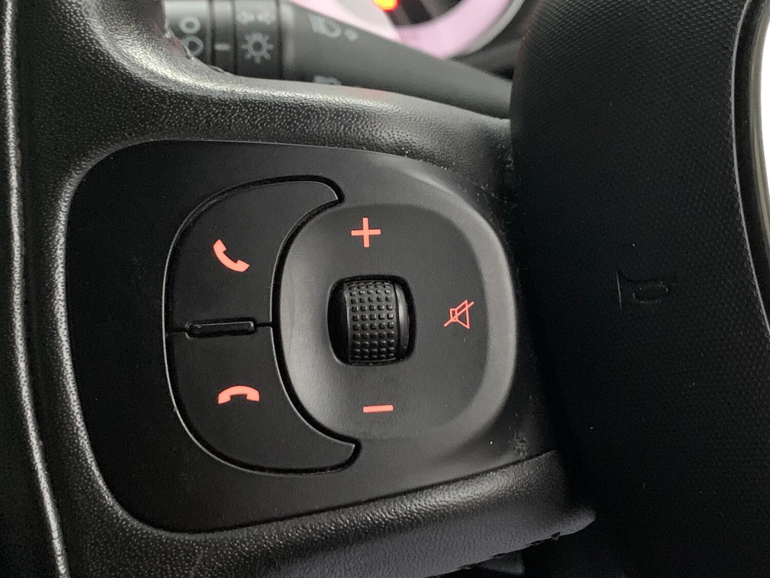 Used Fiat 500L 2016 for sale - 76257637: Photo 23