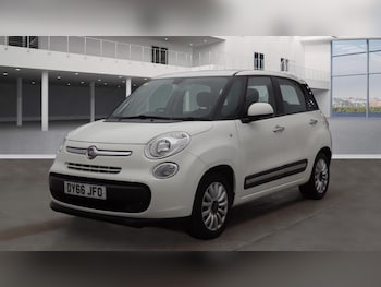 Used Fiat 500L 2016 for sale - 76257637: Photo 2