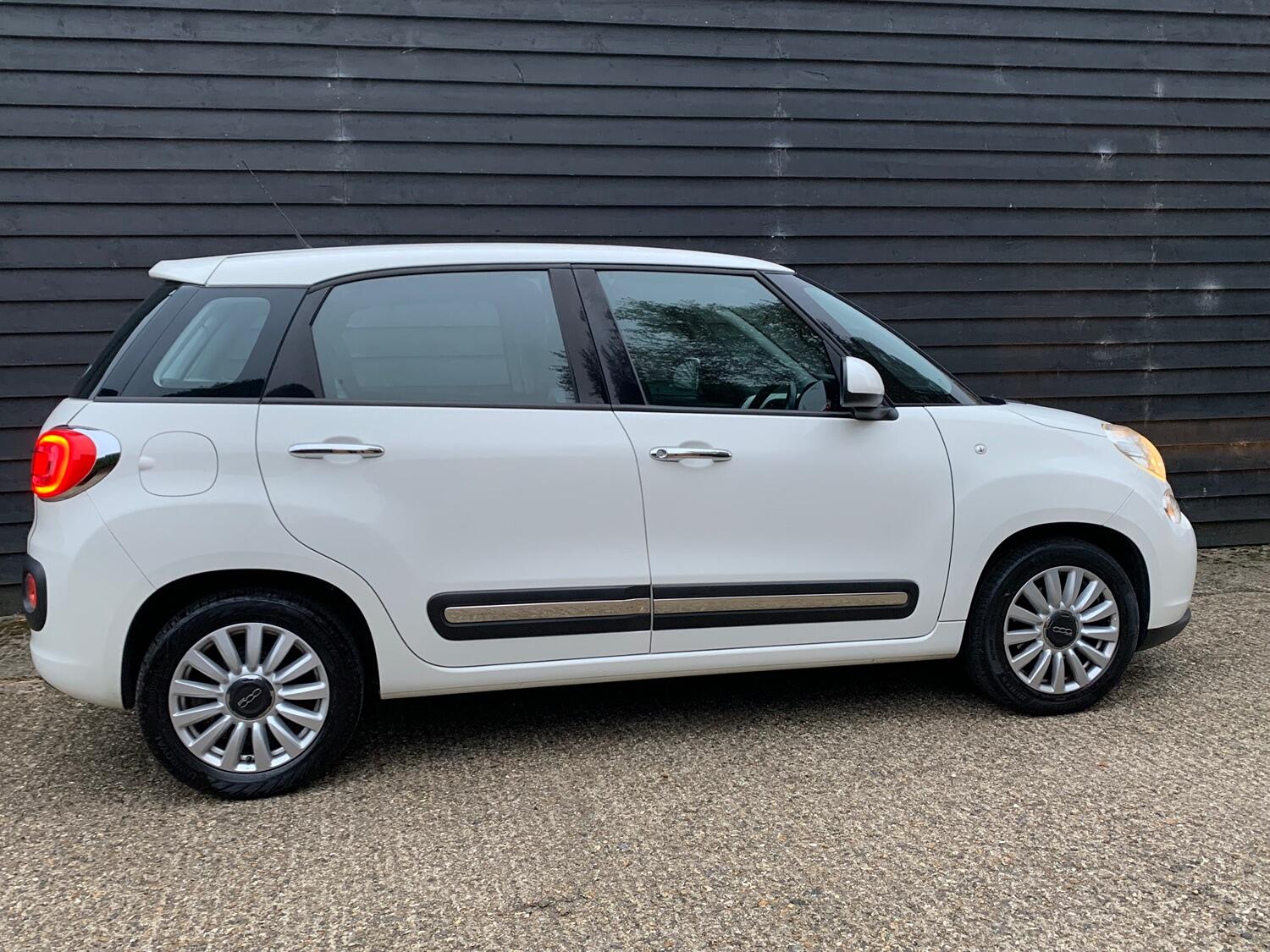 Used Fiat 500L 2016 for sale - 76257637: Photo 4