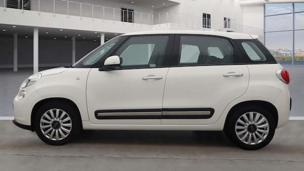 Used Fiat 500L 2016 for sale - 76257637: Photo 6