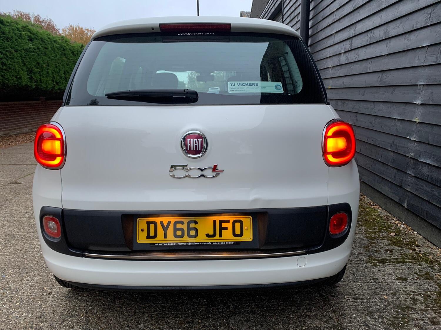 Used Fiat 500L 2016 for sale - 76257637: Photo 7