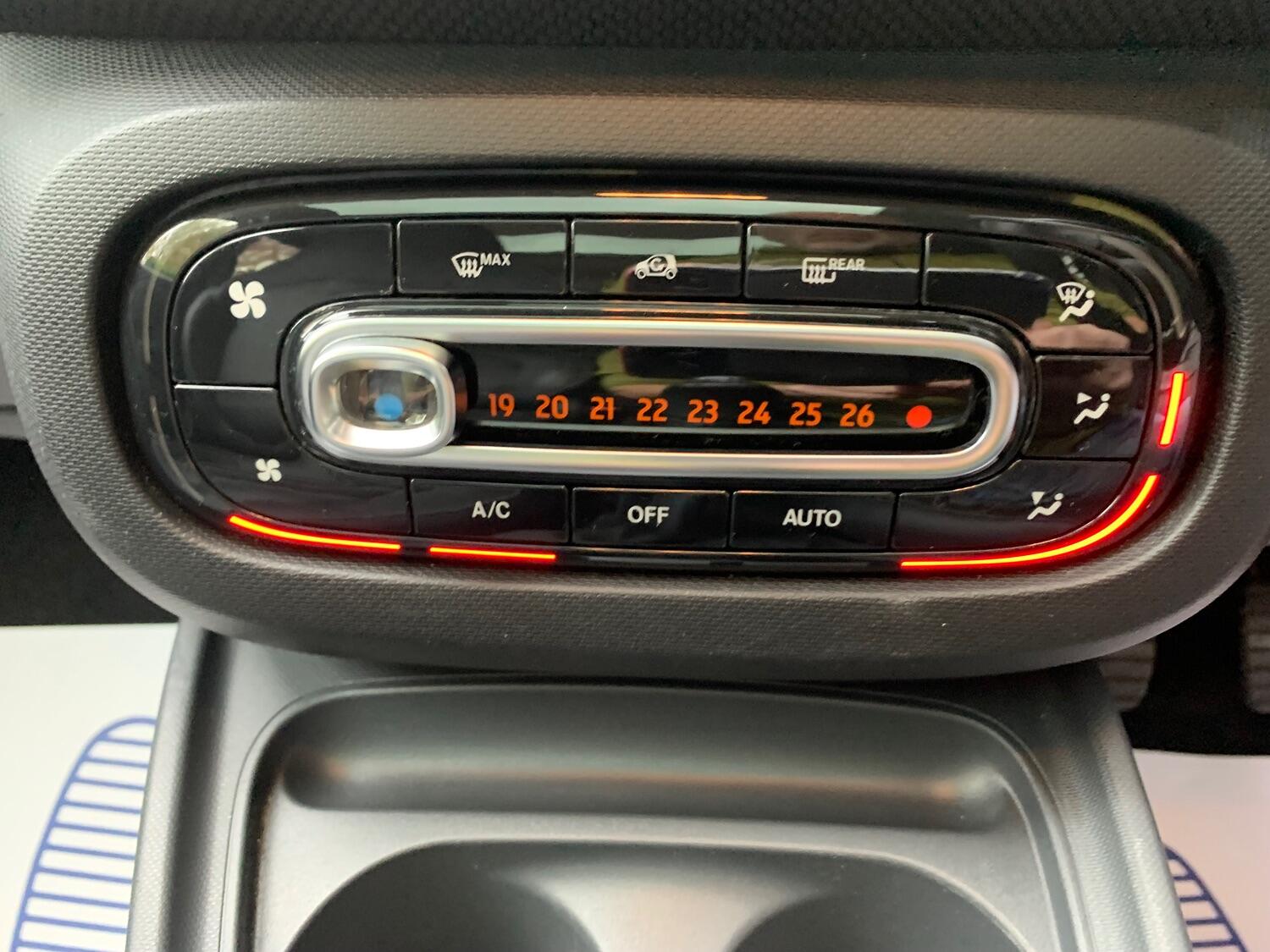 Used smart forfour 2016 for sale - 76198229: Photo 27