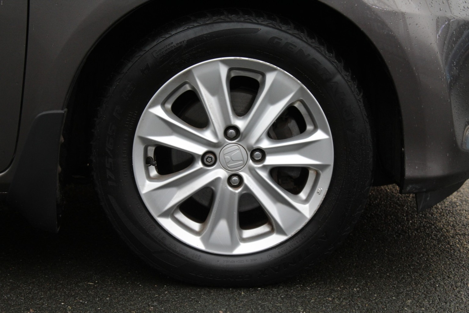 Used Honda Jazz 2012 for sale - 77207547: Photo 4