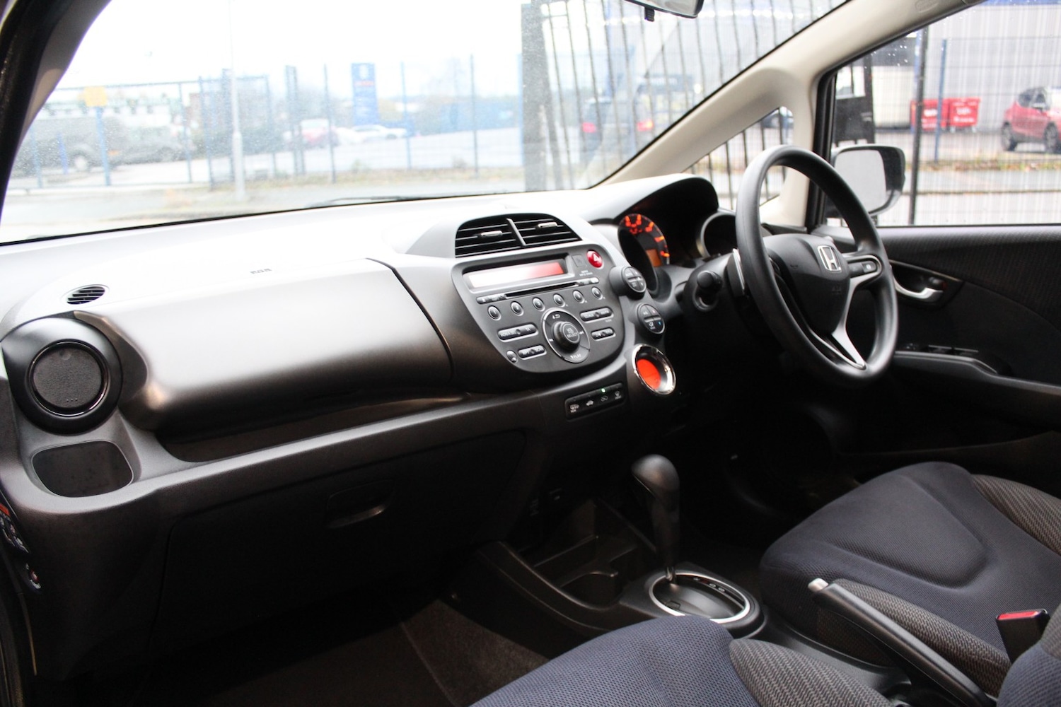 Used Honda Jazz 2012 for sale - 77167774: Photo 6