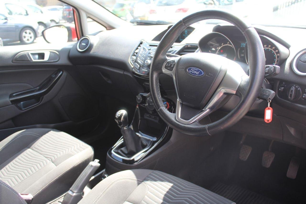 Used Ford Fiesta 2015 for sale - 76488668: Photo 3