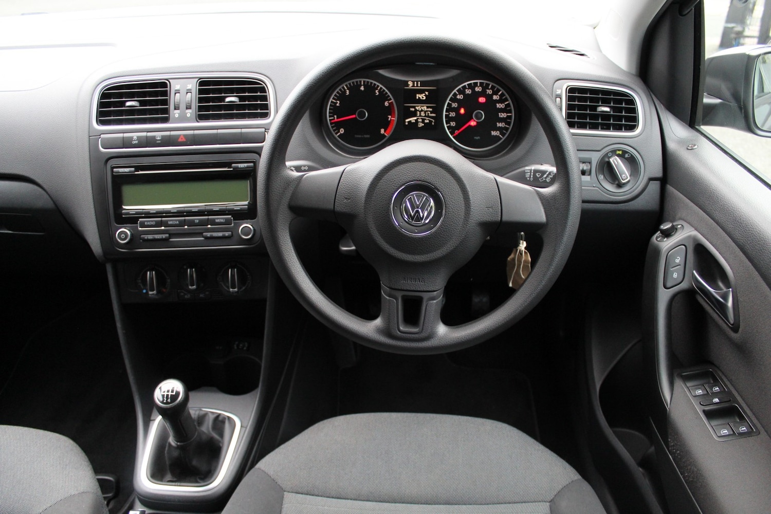 Used Volkswagen Polo 2010 for sale - 77207531: Photo 10